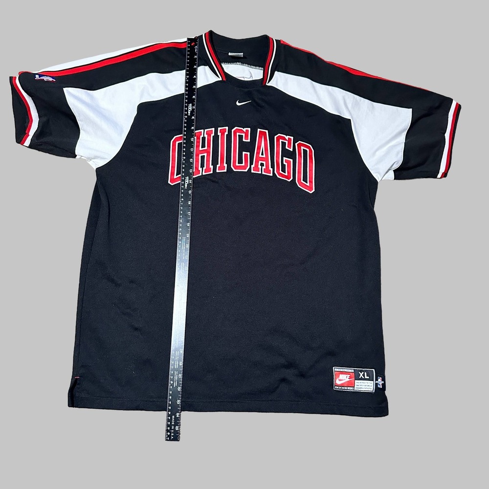 Vintage 90's Chicago Bulls Nike Warm Up Shooting Shirt Jersey Mens Size XL - Picture 9 of 12